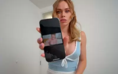 Брат заработал денег на горячем порно с сестрой, слив видео в сеть